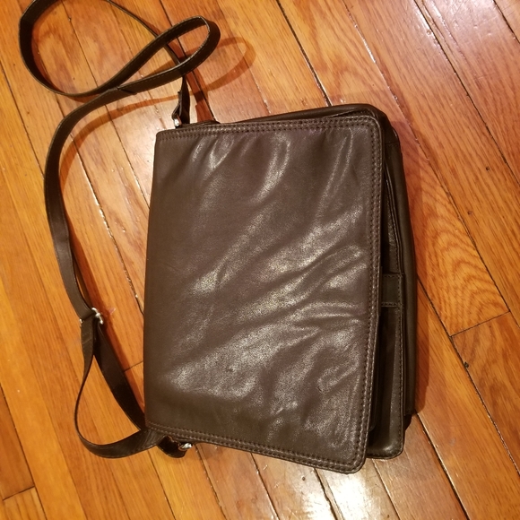 Brown leather purse - Picture 1 of 3